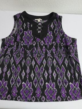 dressbarn Black Sleeveless Blouse  with Purple & Gray Geometric Print